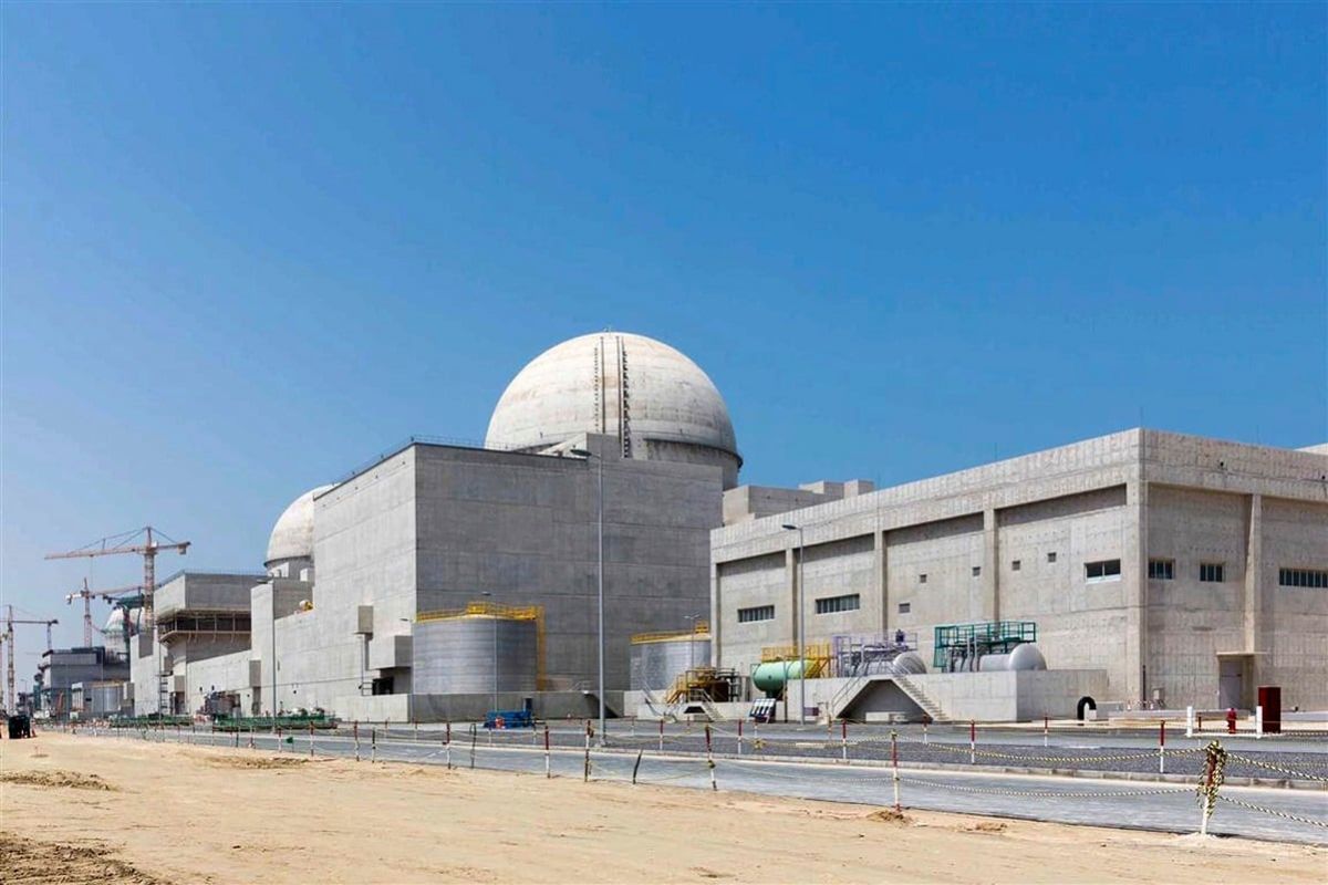 Ataque-con-dron-provoca-incendio-en-la-periferia-de-la-central-nuclear-de-Barakah-Abu-Dabi