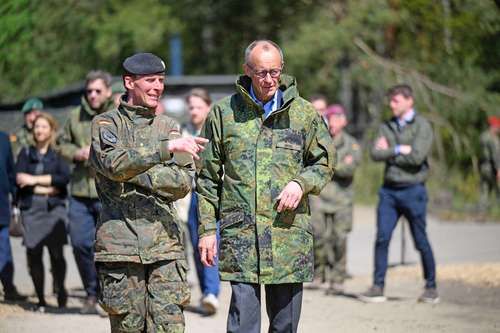 Merz-dice-que-no-renunciara-a-trabajar-con-Trump-pese-al-anuncio-de-retirada-de-5000-tropas