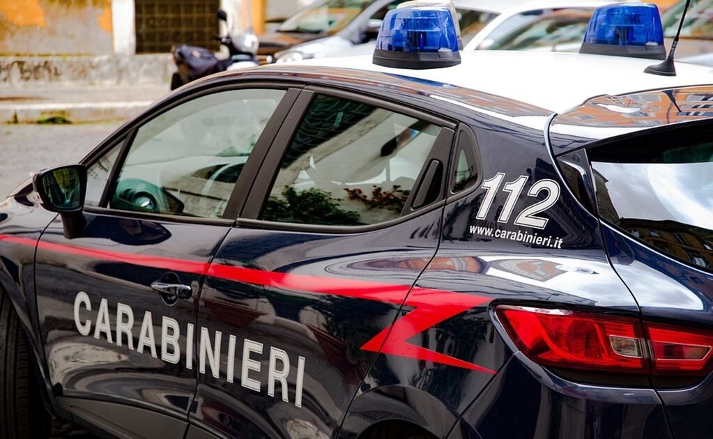 Vehiculo-arrolla-a-peatones-en-el-centro-de-Modena-varios-heridos