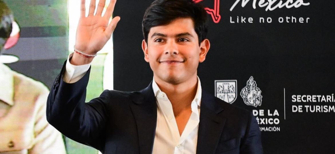 Rafael-Villagomez-celebra-la-llegada-de-la-Formula-2-a-Mexico-en-2027