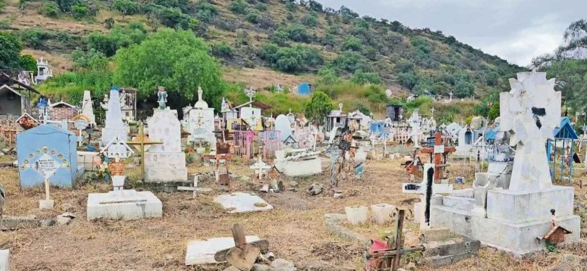 Valle-de-Chalco-realizara-exhumaciones-para-recuperar-espacios-en-panteones-saturados