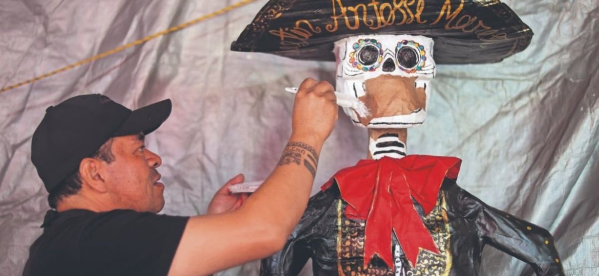 el-papel-mache-una-tradicion-viva-del-dia-de-muertos-en-la-merced-balbuena